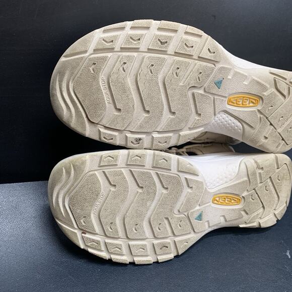 Keen Uneek Two Cord Sandals Aqua Stop Anti-Odor Anatomic Foot Bed Woman’s Size 9 - Picture 9 of 11